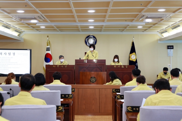 아산시의회는 제220회 임시회 제2차 본회의를 통해 8일간 일정을 마무리했다. 아산시의회 제공
