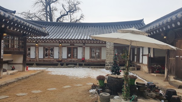 조선시대 전통한옥인 방기옥 고택(향원재)의 모습.사진=윤지수 기자