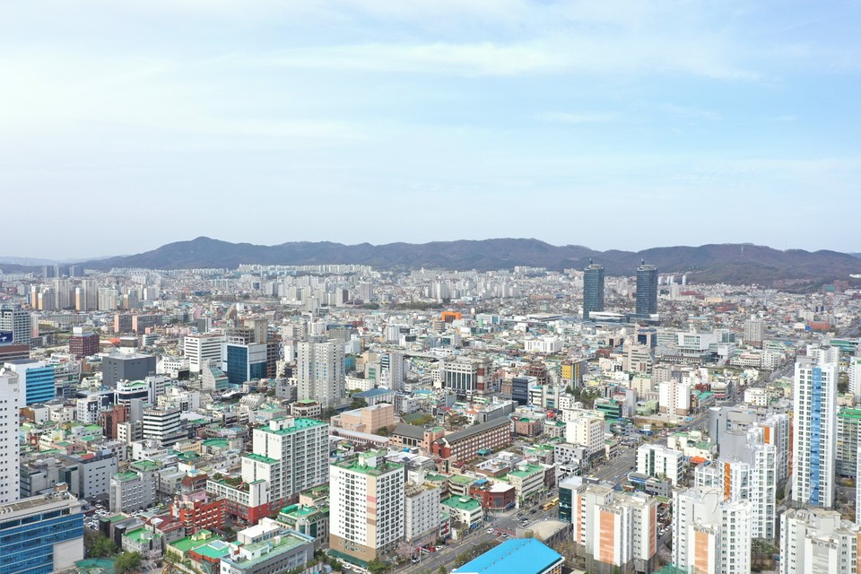 드론으로 활영한 대전시의 전경. 대전시 제공.