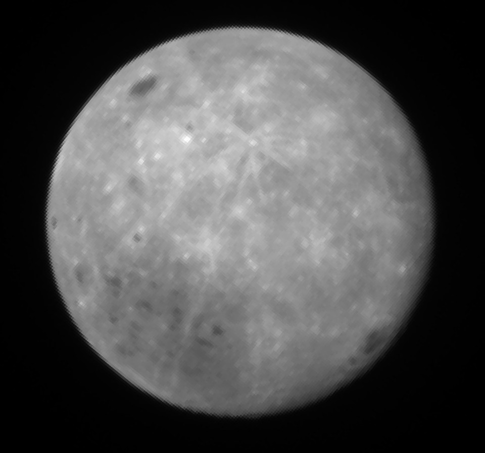 과학기술정보통신부(과기부)와 한국항공우주연구원이 달 궤도선 다누리가 촬영한 첫 번째 지구·달 사진을 공개했다고 1일 밝혔다. 사진은 지난달 26일 14시 지구로부터 124만km 거리에서 촬영한 달 모습. 2022.9.1 [과기정통부 제공. 재판매 및 DB 금지]