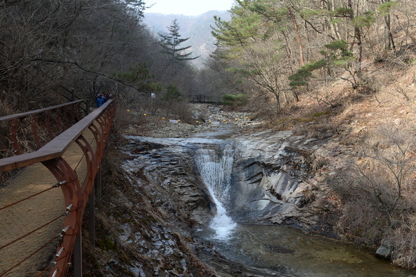 수통골 계곡. 사진=이경찬 기자