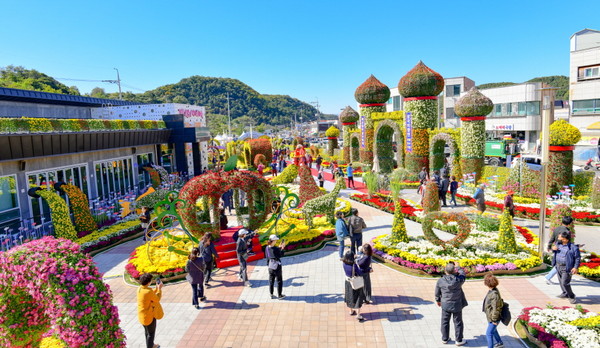 예산장터삼국축제. 예산군 제공.