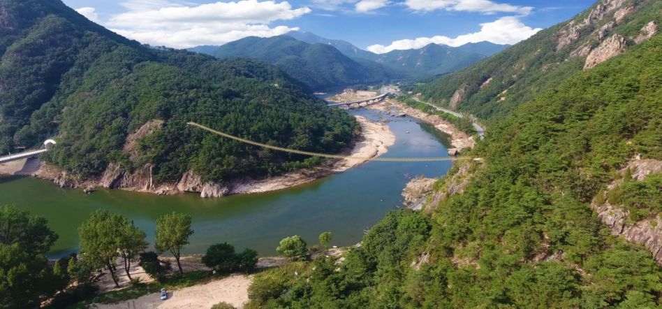 금산군 월영산 출렁다리 관광객 유입 효과 저조 - 뉴스 썸네일 이미지