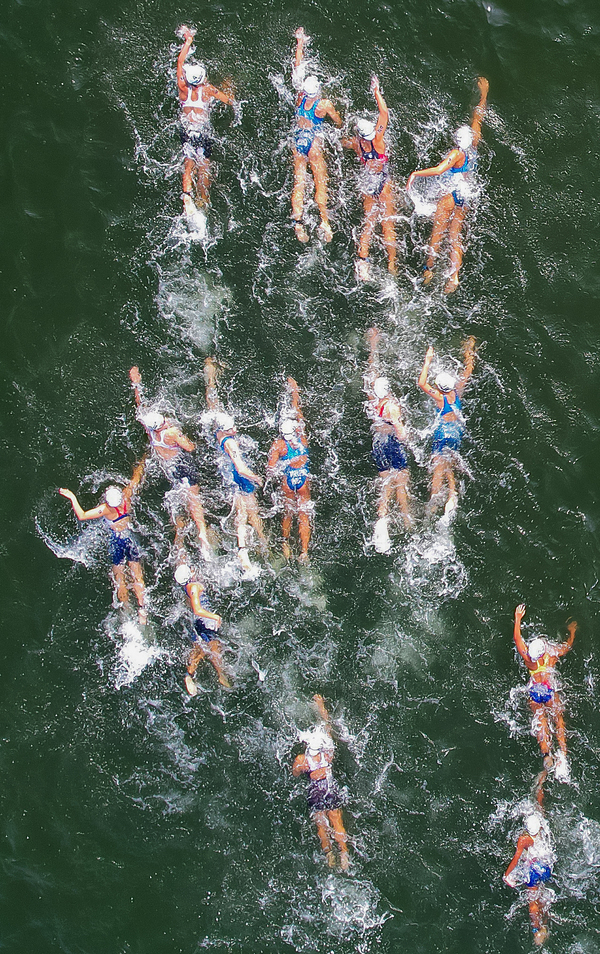 지난해 6월 세종호수공원 일대에서 펼쳐진 ‘2022 아시아트라이애슬론 스프린트 챔피언쉽’ 대회 모습. 사진=충청투데이 DB