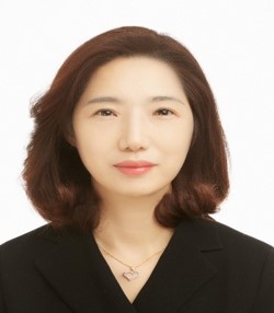 Professor de Jo Ah Park (Clube de Ciências da Saúde Inteligente)