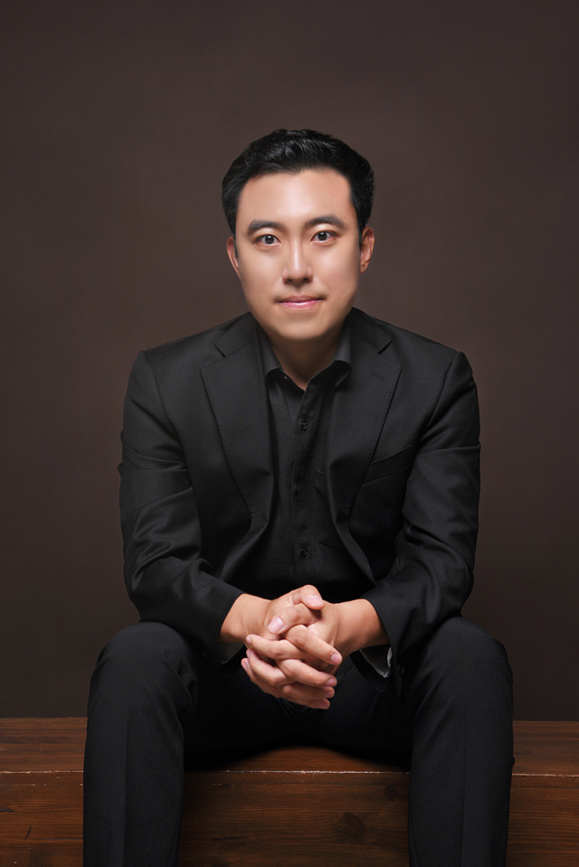 대전의 차세대 아티스트로 주목받고 있는 피아니스트 임지호 프로필 사진. 스펙트럼 제공