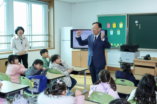 4일 설동호 대전시교육감이 대전서부초등학교를 방문해 늘봄학교 운영 사항을 점검했다. 대전시교육청 제공