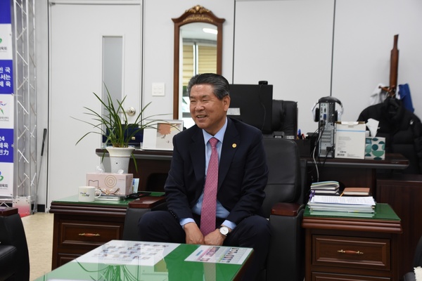 윤현우 충북체육회장 