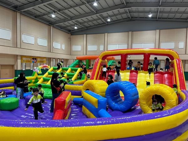 충청남도서부장애인종합복지관(관장 정재호)은 어린이날을 맞이해 지난 2일 주교면 다목적 체육관에서 어린이날 이벤트 "키즈데이"를 실시했다.