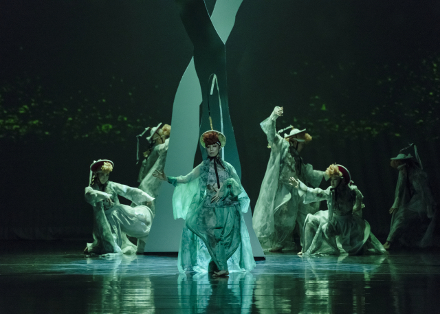 지난해 대전시립무용단 ‘로미오와 줄리엣Ⅱ, 유성과 예랑’ 1장 장면. 대전시립무용단 제공