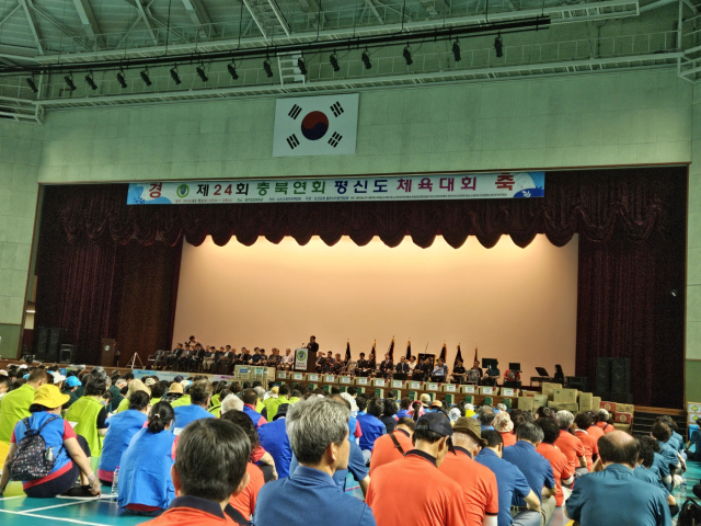 제24회 기독교대한감리회 충북연회 평신도 체육대회가 14개 지방 2700여명의 성도들이 참석한 가운데 성황리 열렸다. 단양=이상복 기자