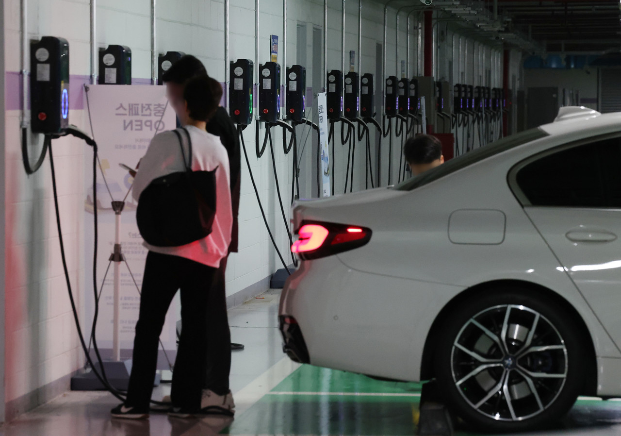 전기차 주차장 [연합뉴스 자료사진]