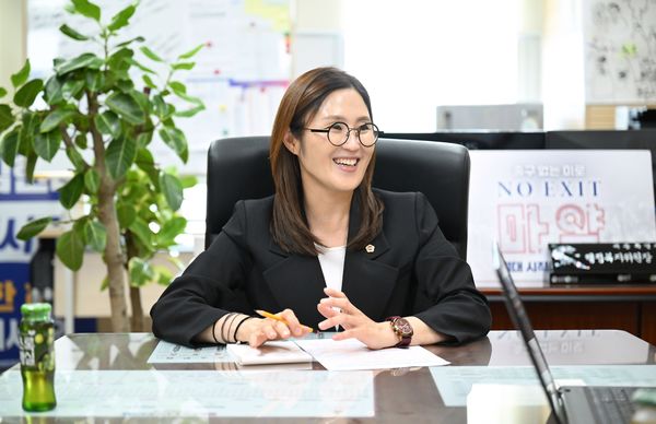 김현미 행정복지위원장