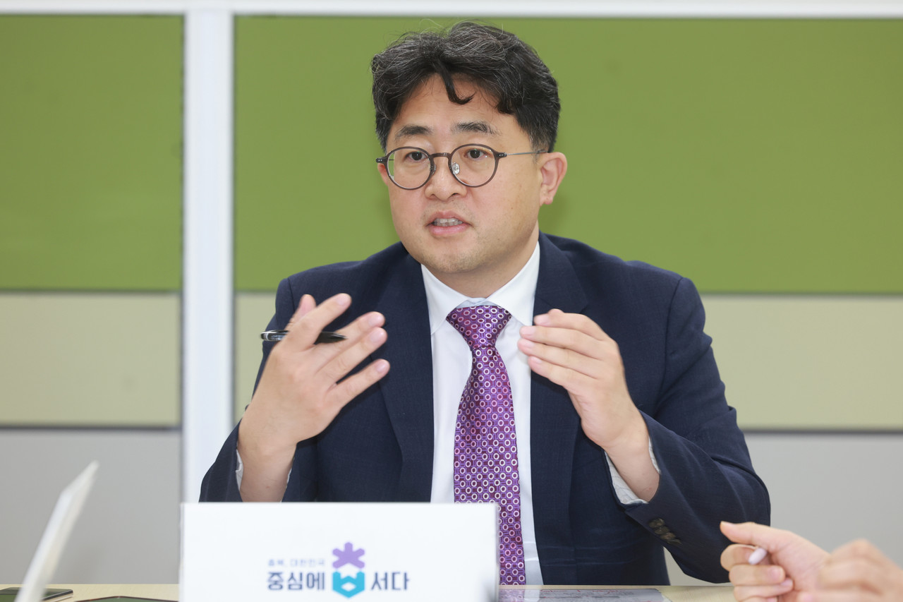 KAIST 오송캠퍼스 조성사업의 예타 미선정 결과를 설명하는 김명규 충북도 경제부지사[충북도 제공. 재판매 및 DB 금지]