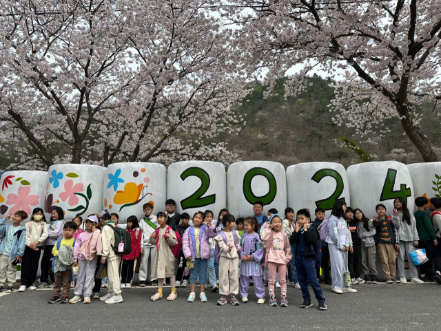 아토피 치유에 특화된 전국 최초 아토피 안심 ‘상곡초등학교’ 사진=금산교육지원청