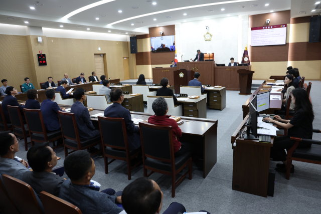 중고제 판소리를 보존.육성하는 조례를 제정한 서천군의회 제324 임시회 모습.사진=서천군의회 제공.