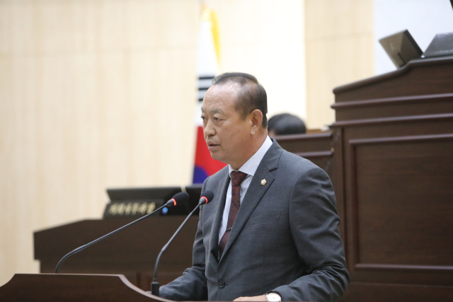 예산군의회 후반기의장으로 선출된 장순관 의원. 예산군의회 제공