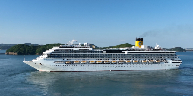 지난 5월 8일 서산 대산항 국제여객터미널에서 출항한 국제 크루즈선 '코스타세레나호’. 서산시 제공