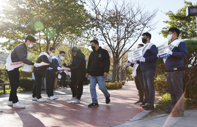 현대트랜시스 800여개 협력사 일동, 현대트랜시스 파업 중단 촉구 결의. 현대트랜시스 협력사 제공
