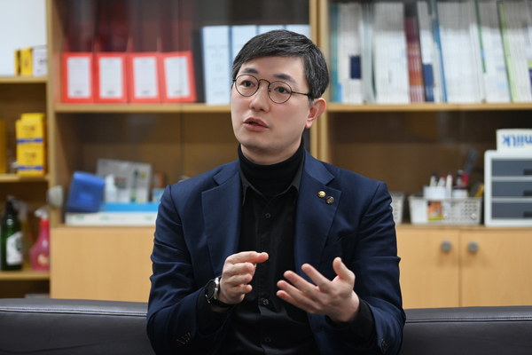 김도진 대전교총 신임 회장.