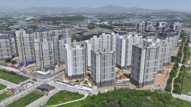 성본산업단지 내 5360세대의 공동주택이 입주를 시작하며 음성군 인구가 증가추세로 돌아섰다. 음성군 제공