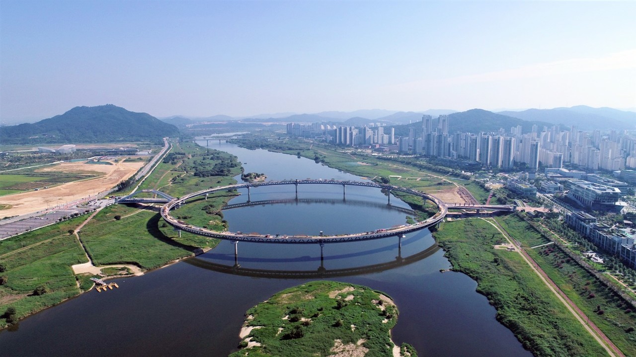 하늘에서 내려다본 이응다리(금강보행교)[세종시 제공. 재판매 및 DB 금지]