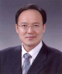 한국정보기술학회 신임 학회장으로 취임한 최인식 한남대 전기전자공학과 교수. 한남대 제