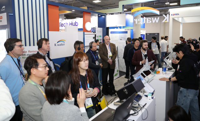 지난 9일(미국 현지시간) 미국 라스베이거스에서 진행된 ‘CES 2025’ K-water 전시관 현장모습.한국수자원공사 제공