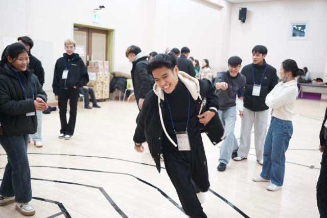 (사)월드브릿지가 지난 17일부터 이틀 동안 대전 효문화마을에서 유학생 대상 ‘코리아 캠프’를 개최했다. 사진 월드브릿지 제공