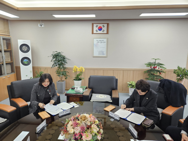 대전문화재단과 대전동부교육지원청은 학교예술교육 활성화를 위해 업무협약을 체결했다. 대전문화재단 제공