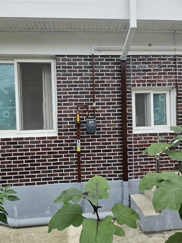 단양군이 2026년 도시가스 공급 확대를 윟 수요 조사에 나섰다. 사진은 도시가스 배관 모습. 단양군 제공