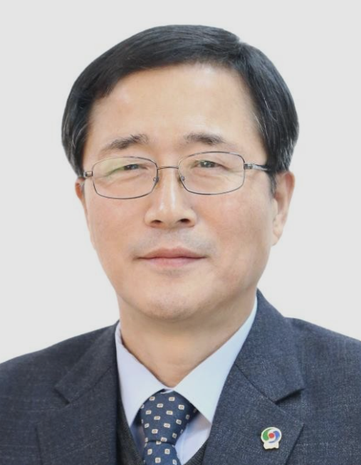 정광섭 충주시설관리공단 이사장.