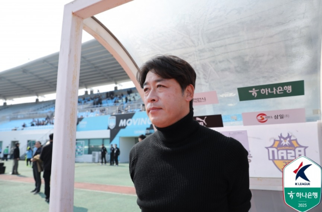 아산 배성재 감독. 한국프로축구연맹 제공.