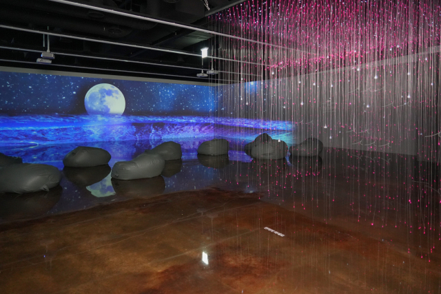 장항읍 '송림동화' 내 전시관 모습.사진=서천군 제공.