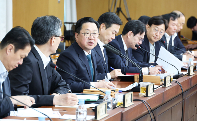 이장우 대전시장은 8일 주재한 주간업무회의에서 조기 대선 확정에 따른 공직자 선거 중립 및 공직기강 확립을 주문했다. 대전시 제공