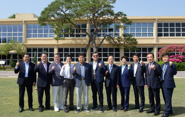 대한민국지방신문협의회는 24일 경남 진주시 k기업가정신센터에서 제2차 사장단 정기회의를 열었다. 대신협 공동취재단