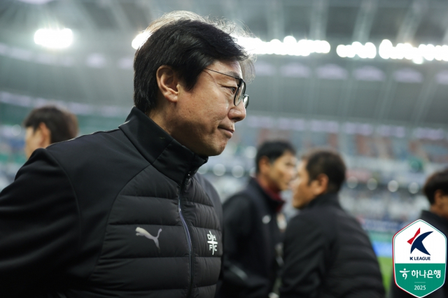 황선홍 대전하나시티즌 감독. 한국프로축구연맹 제공