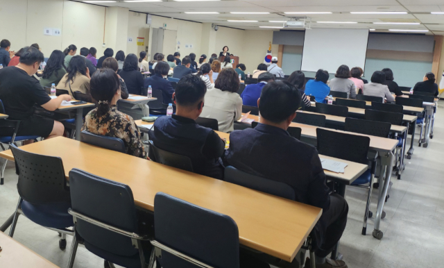 국민건강보험공단 충주지사는 지난 12일 ‘2025년 상반기 장기요양 정보공유협의회’를 개최했다.