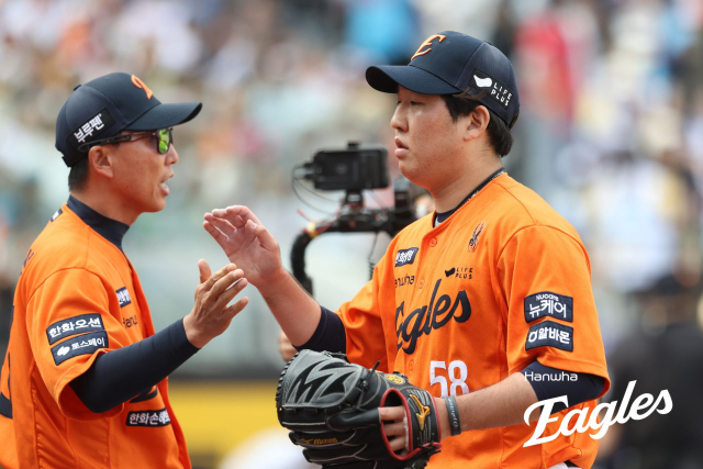박상원(오른쪽) 한화이글스 선수. 한화 제공