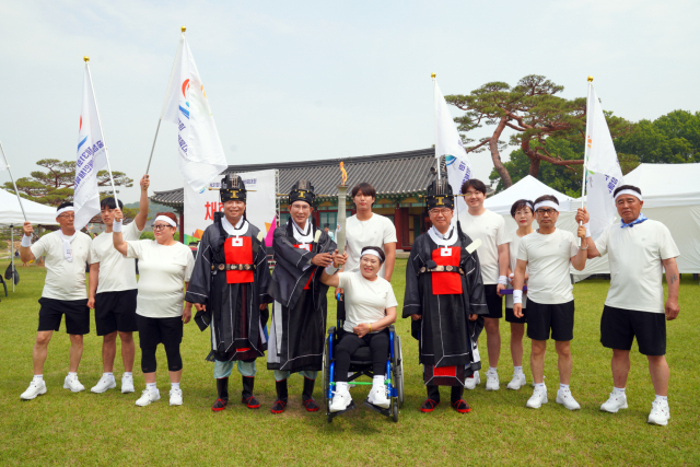 28일 서산해미읍성에서 진행된 제31회 충청남도장애인체육대회 성화 채화식. 서산시 제공