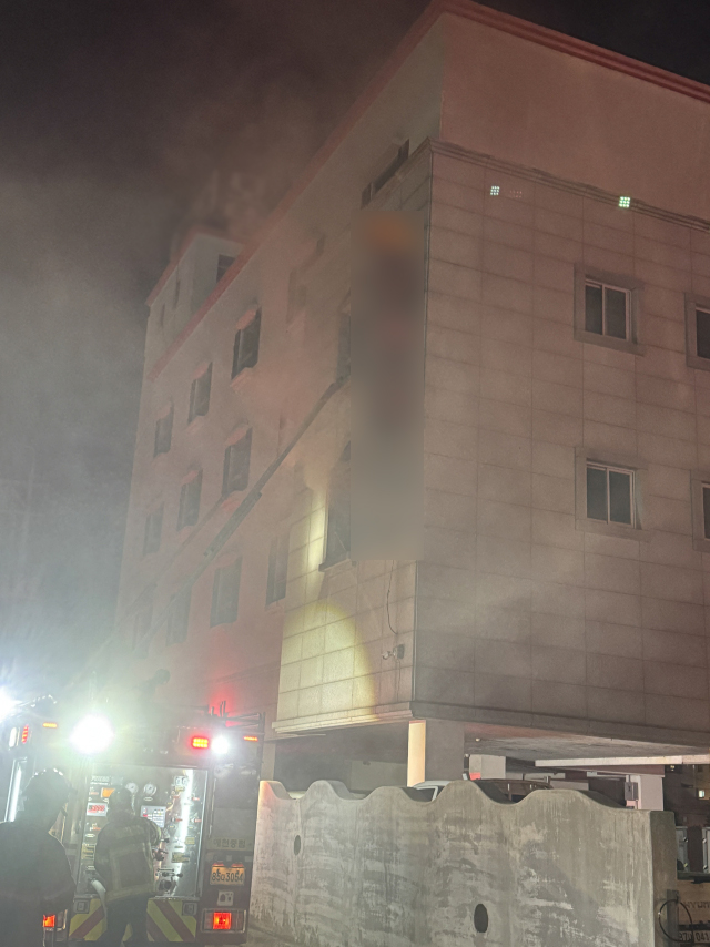 지난 28일 오후 9시 33분경 충청남도 서산시 동문동에 위치한 한 모텔에서 화재가 발생했다. 사진=전종원 기자