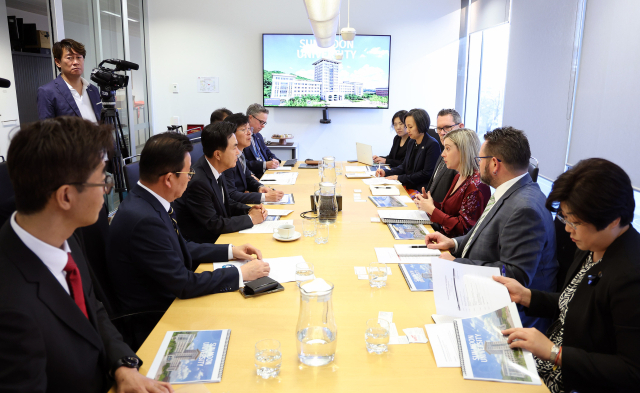 김태흠 지사는 29일 남호주 스터디 애들레이드에서 열린 교육 분야 라운드테이블에 참석했다. 충남도 제공