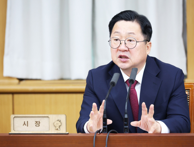 이장우 대전시장은 9일 주재한 주간업무회의에서‘공공의료는 선택이 아닌 권리이자 사회적 책무’란 점을 강조했다. 대전시 제공
