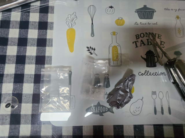 15일 대전 서구 갈마동의 한 빌라 수도계량기 내부에서 발견된 마약류 의심 물질. 독자 제공