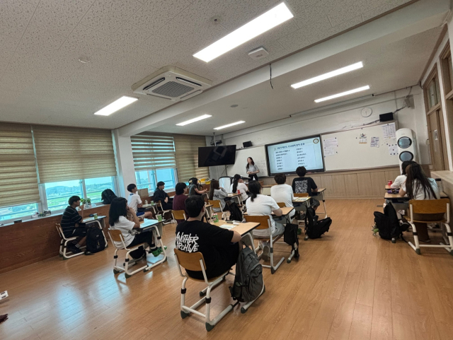 서천교육지원청이 운영하는 지역 고교 합동설명회.사진=서천교육지원청 제공.