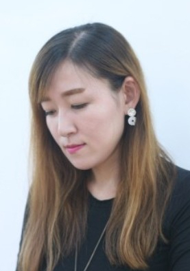 손미 시인. 사진 시와정신 제공