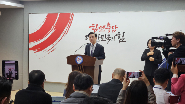 지천댐 추진 계획을 밝히고 있는 김태흠 충남도지사. 충청투데이 DB