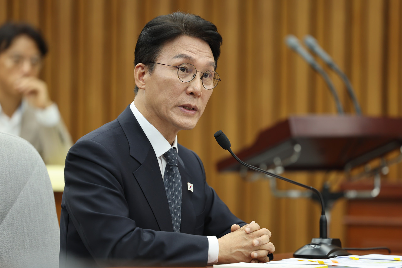 김민석 국무총리 후보자가 24일 서울 여의도 국회에서 열린 인사청문회에서 의원질의에 답변하고 있다. 2025.6.24 사진=연합뉴스.