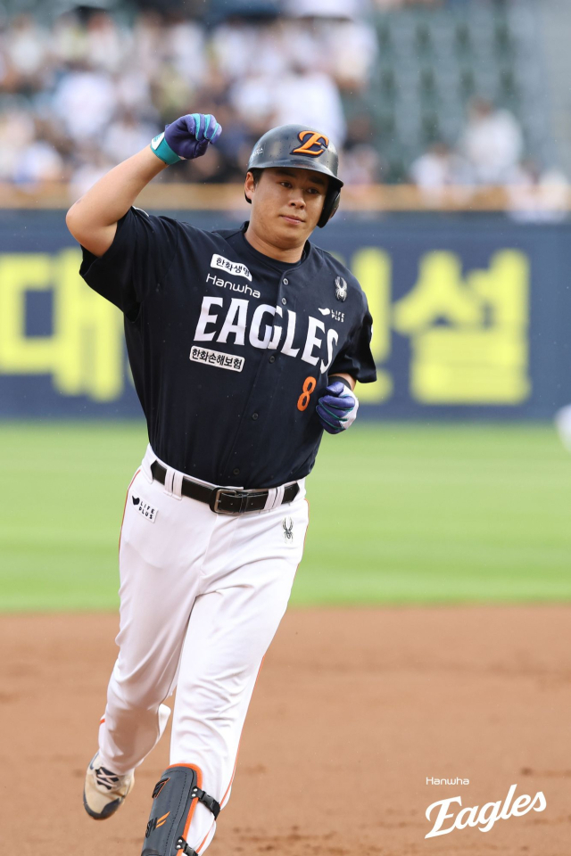22일 두산전 노시환 솔로 홈런.한화이글스 제공