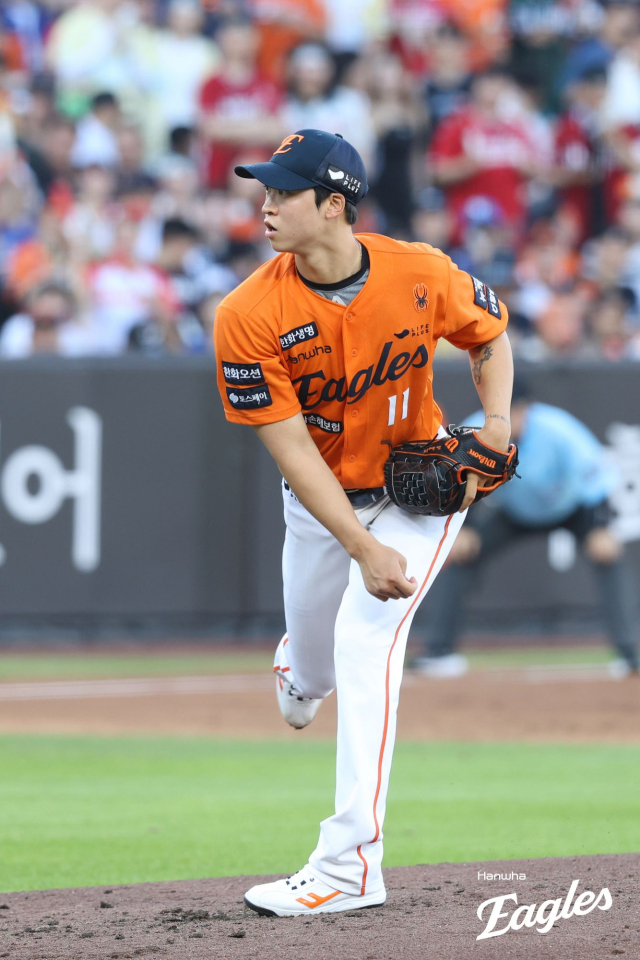 엄상백 한화이글스 선수. 한화 제공